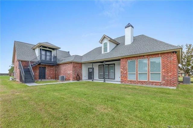 $464,000 | 5831 South 40 Court, Iowa, LA 70647