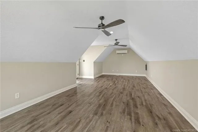 $464,000 | 5831 South 40 Court, Iowa, LA 70647