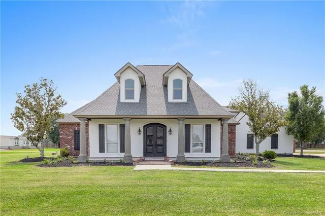 $464,000 | 5831 South 40 Court, Iowa, LA 70647