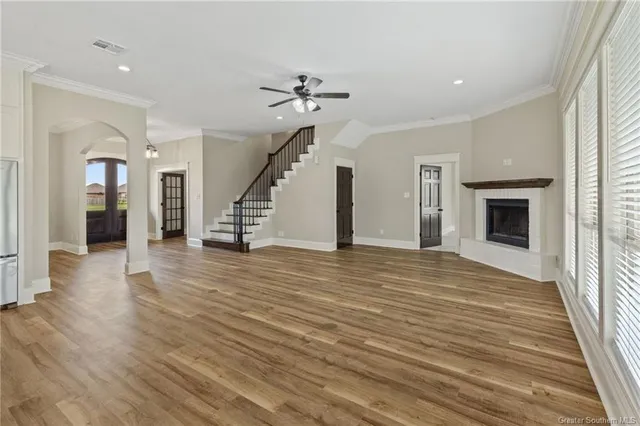 $464,000 | 5831 South 40 Court, Iowa, LA 70647