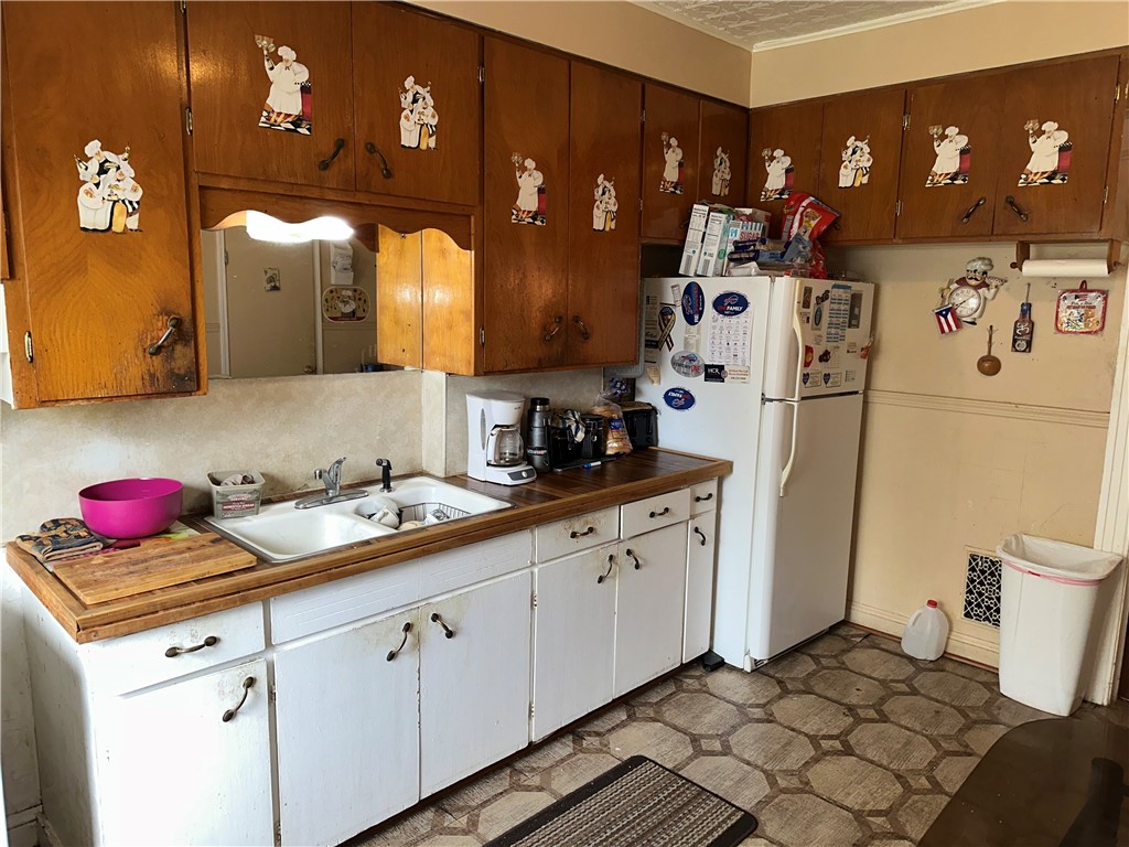 105-107 Avenue East Rochester, NY 14621 - Photo 7 of 44