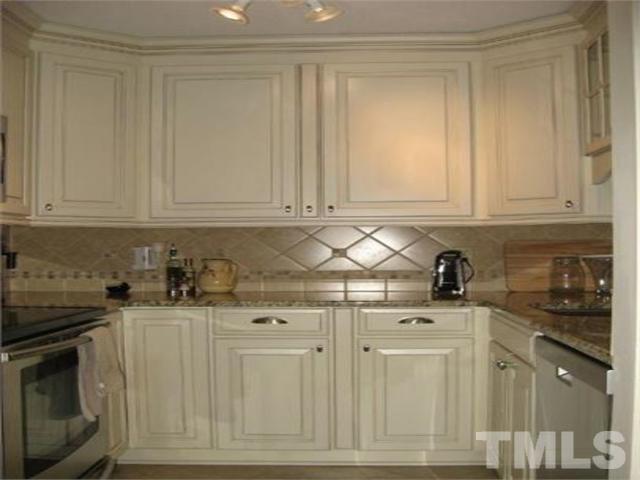 4110 Sedgewood Drive, Unit 306 Raleigh, NC 27612 - Photo 2 of 4