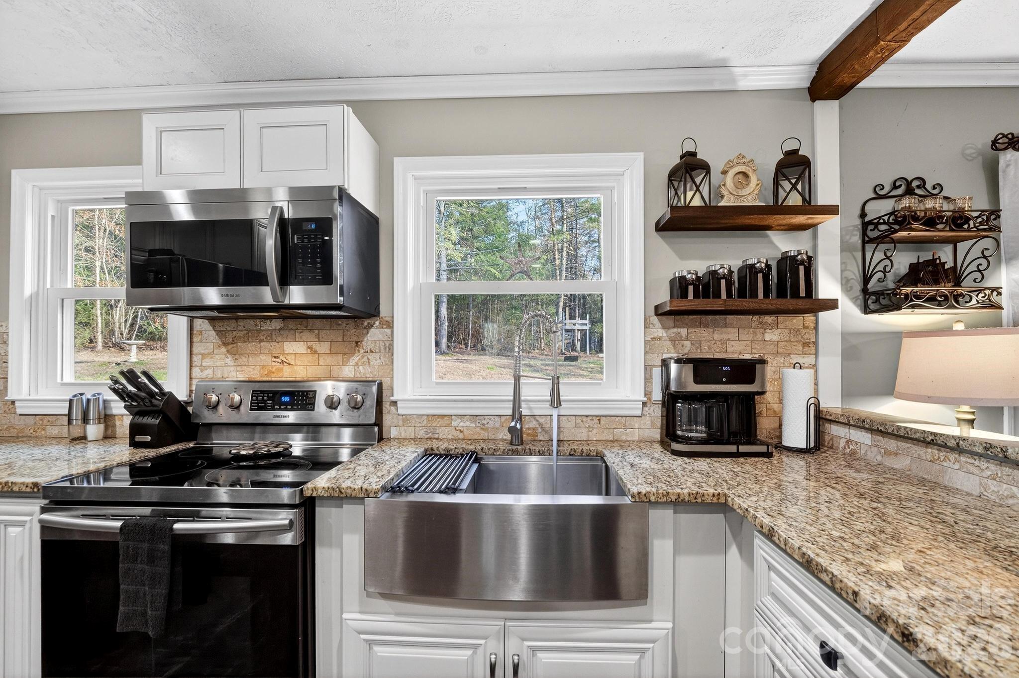 3306 Christie Road Hudson, NC 28638 - Photo 6 of 37