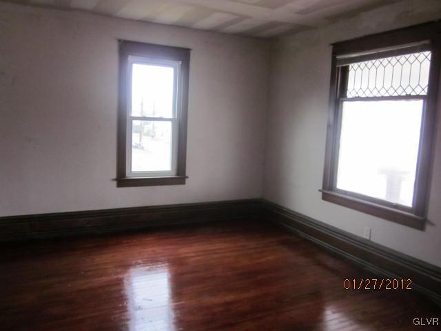 1126 Main Road Lehighton Borough, PA 18235 - Photo 2 of 12 Gallery Image 2