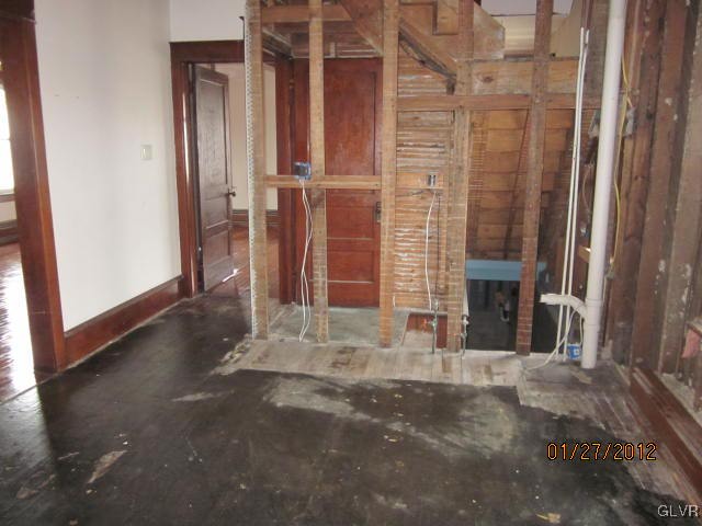 1126 Main Road Lehighton Borough, PA 18235 - Photo 8 of 12 Gallery Image 8