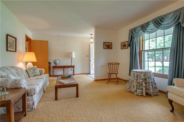 302 Luther Road Dickson, TN 37055 - Photo 6 of 19 Gallery Image 6