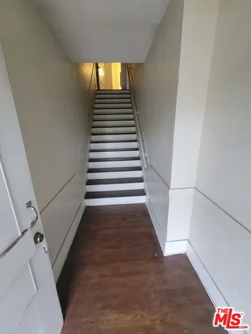 $3,600 | 2932 1/2 Normandie Avenue, Los Angeles, CA 90007