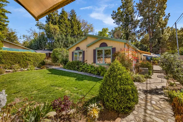 $2,000,000 | 11604 North Ventura Avenue, Ojai, CA 93023