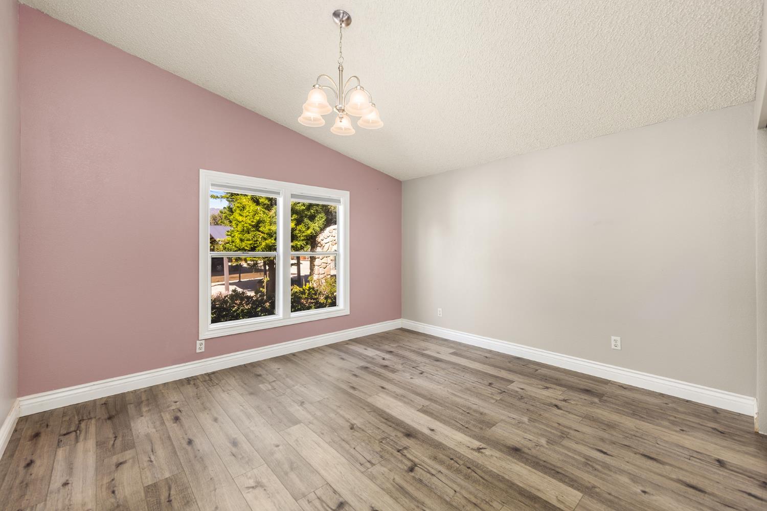 11604 North Ventura Avenue Ojai, CA 93023 - Photo 16 of 24