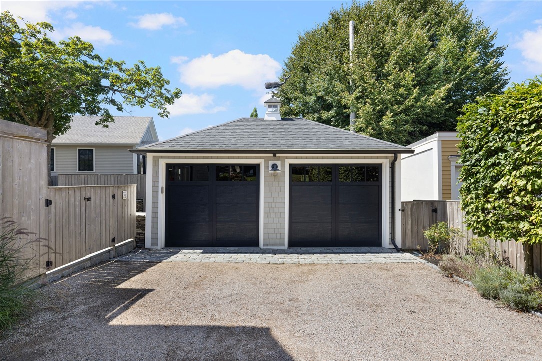 9 Anthony Street Newport, RI 02840 - Photo 42 of 43