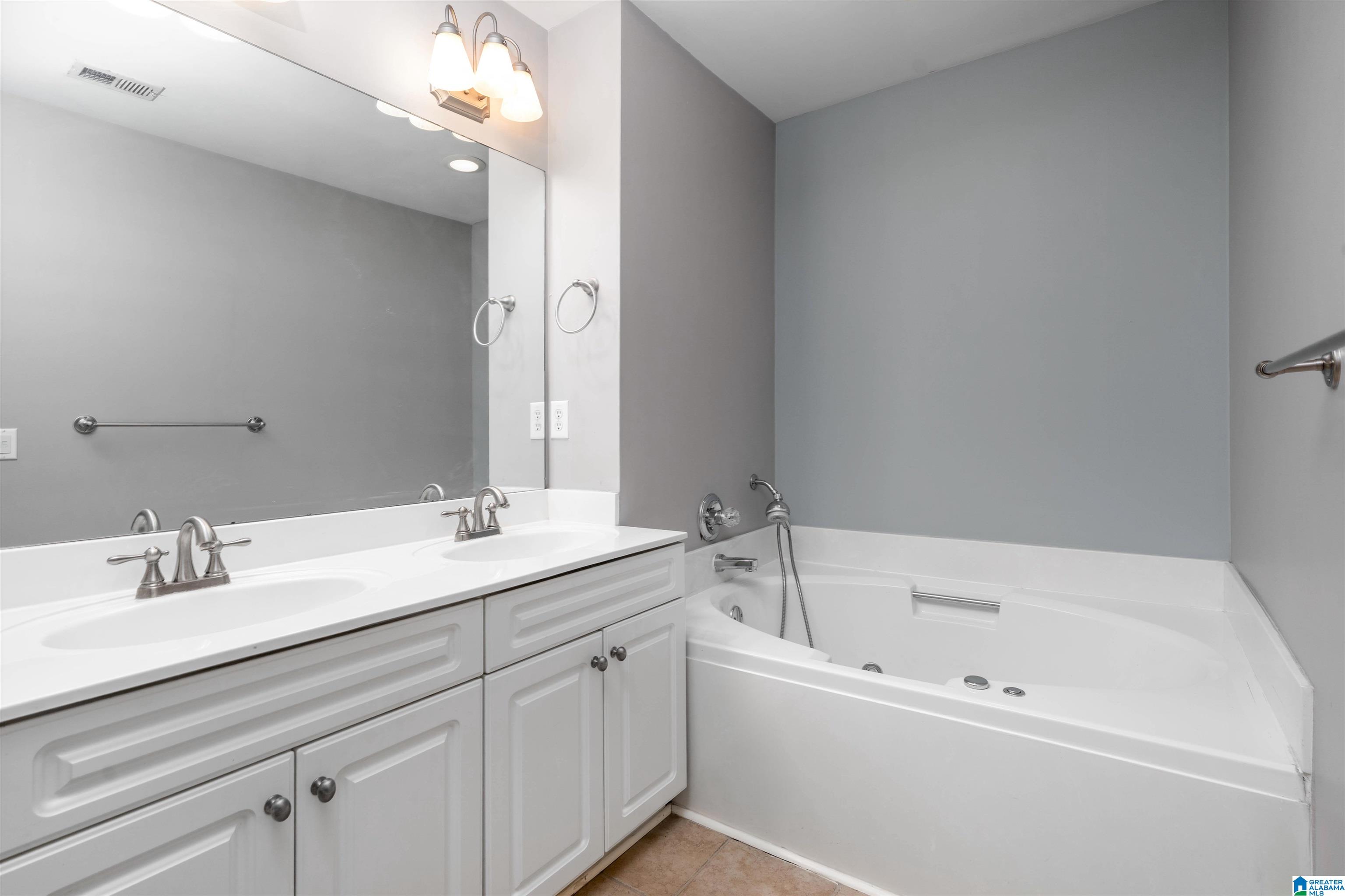 111 Windsor Ridge Drive Pelham, AL 35124 - Photo 24 of 39
