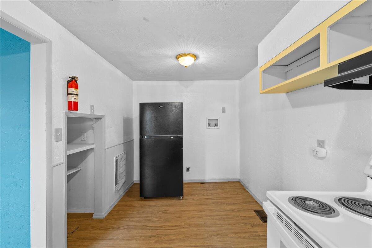 415 Summit Avenue Medford, OR 97501 - Photo 13 of 43 11-CI_0591