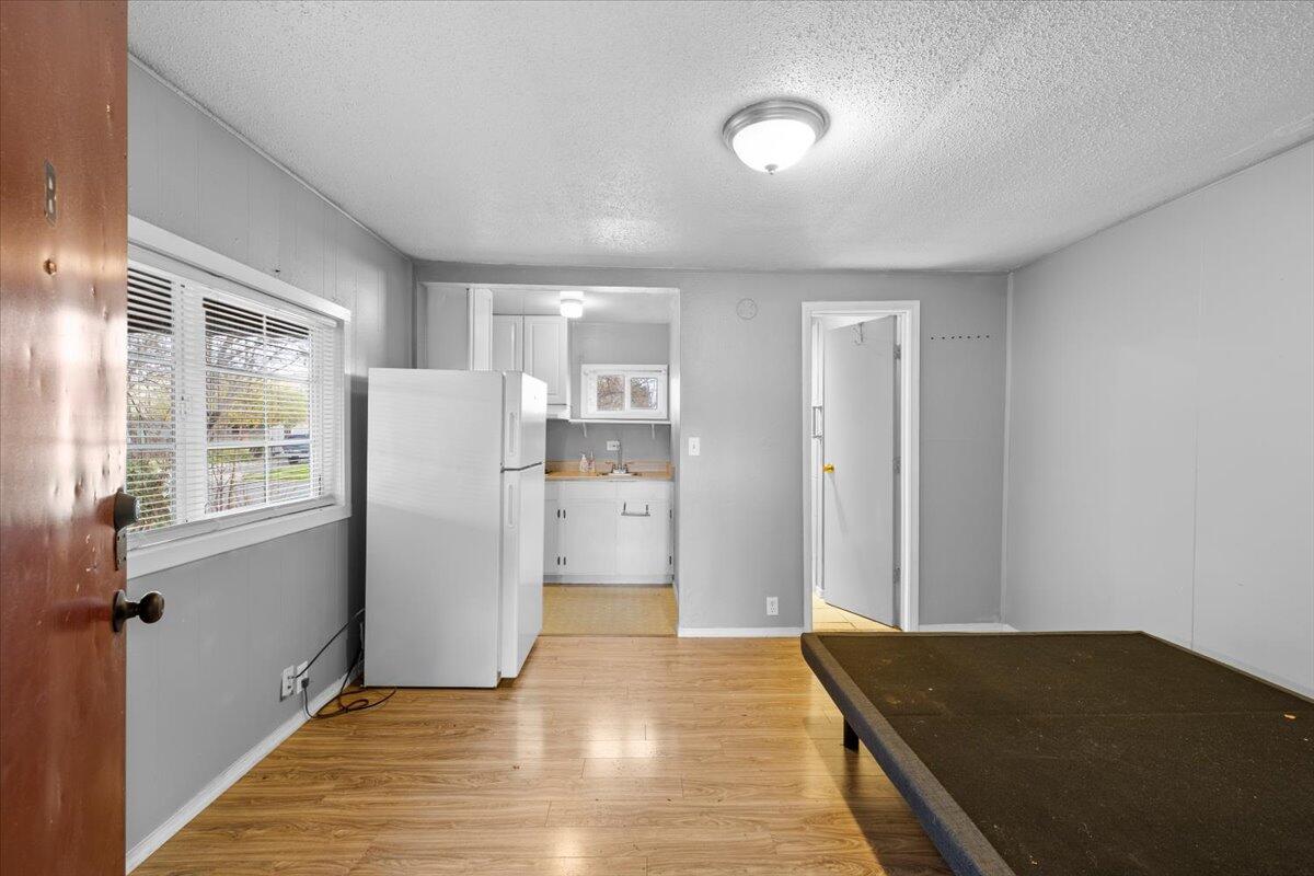 415 Summit Avenue Medford, OR 97501 - Photo 23 of 43 23-CI_0651