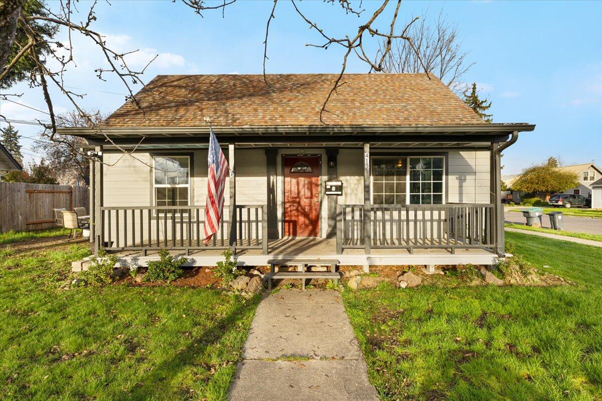 415 Summit Avenue Medford, OR 97501 - Photo 5 of 43 03-CI_0550