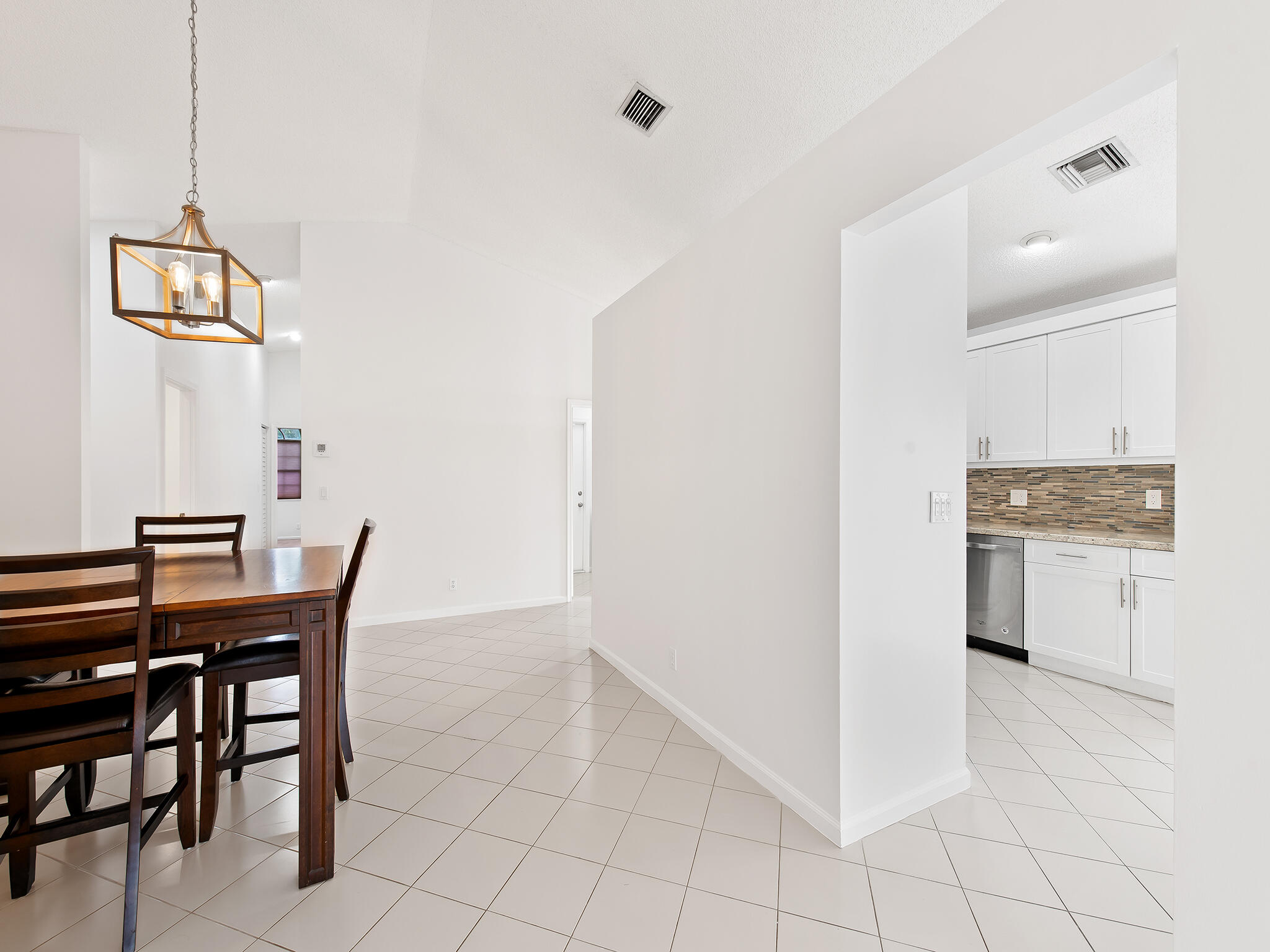 5372 Bodega Place Delray Beach, FL 33484 - Photo 6 of 27 _BWP2332