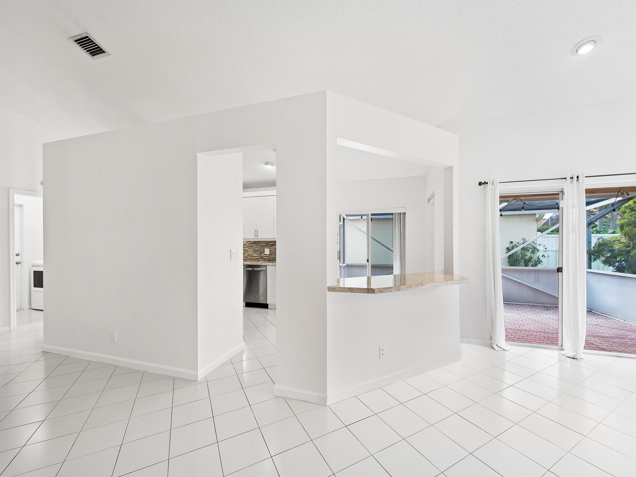 5372 Bodega Place Delray Beach, FL 33484 - Photo 7 of 27 _BWP2335