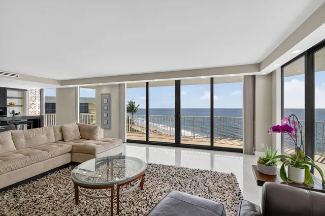 $20,000 | 3400 South Ocean Boulevard, Unit 5D1, Palm Beach, FL 33480