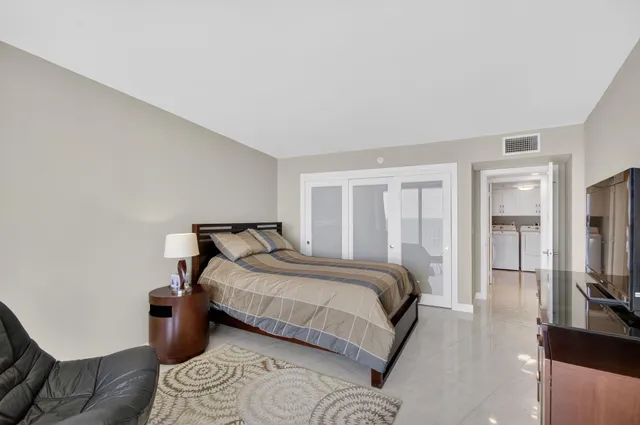 $20,000 | 3400 South Ocean Boulevard, Unit 5D1, Palm Beach, FL 33480