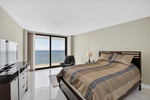 $20,000 | 3400 South Ocean Boulevard, Unit 5D1, Palm Beach, FL 33480