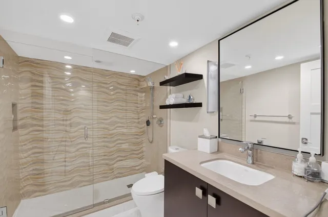 $20,000 | 3400 South Ocean Boulevard, Unit 5D1, Palm Beach, FL 33480