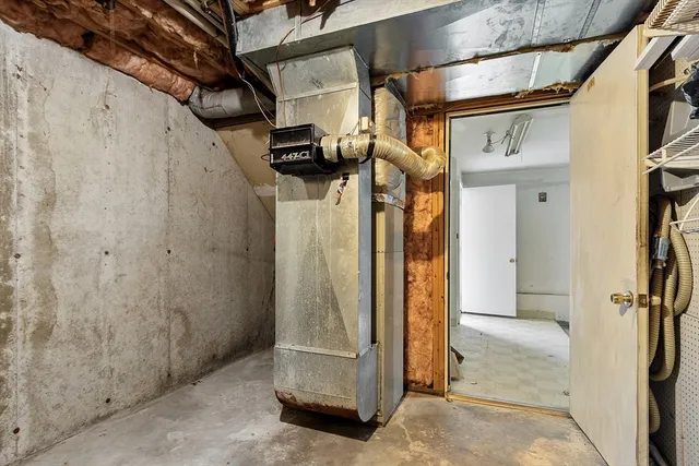 $2,750 | 4 Moran Court, Unit 4, Lawrence, MA 01841