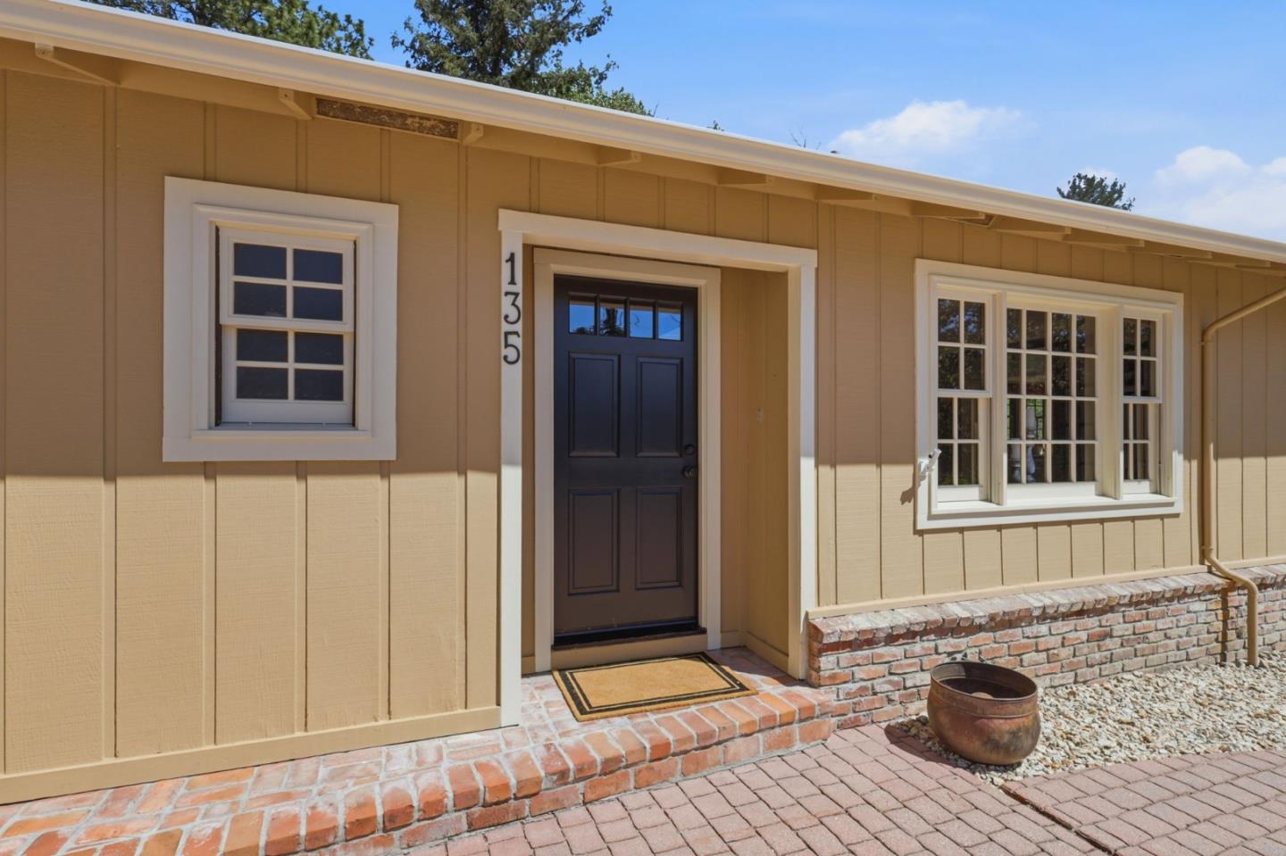 135 Rancho Rio Avenue Ben Lomond, CA 95005 - Photo 3 of 38