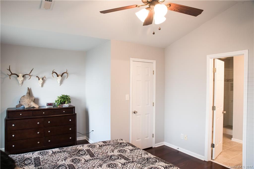 4431 Garris Road, Unit 2 Charlotte, NC 28209 - Photo 11 of 21 Gallery Image 11
