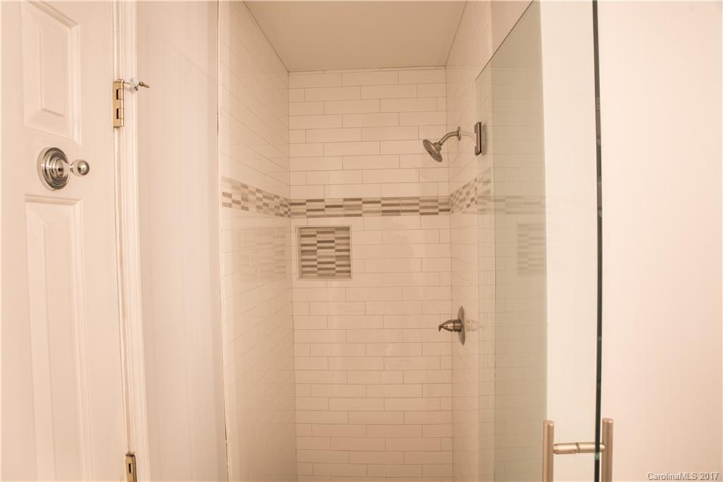 4431 Garris Road, Unit 2 Charlotte, NC 28209 - Photo 15 of 21 Gallery Image 15