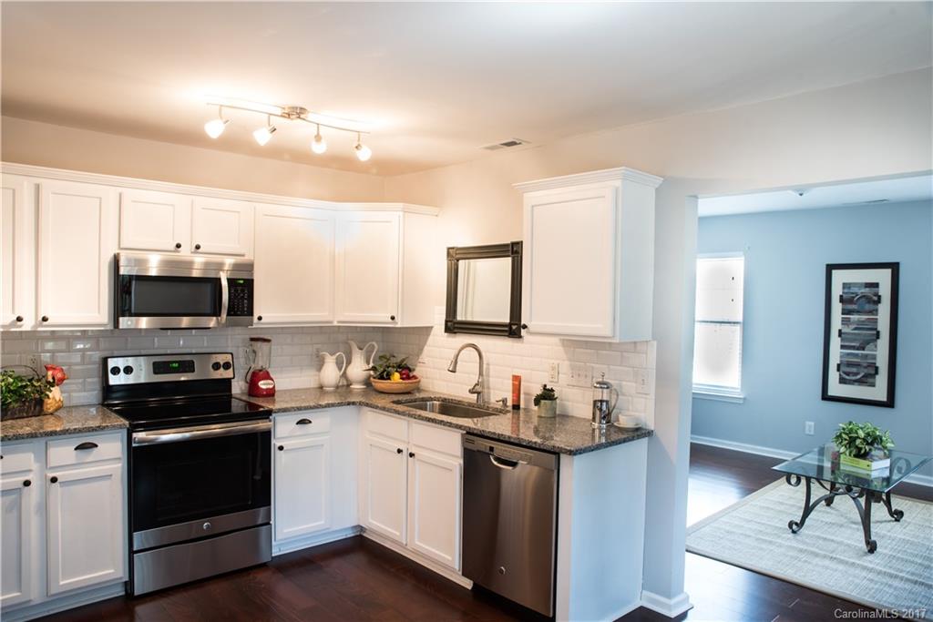 4431 Garris Road, Unit 2 Charlotte, NC 28209 - Photo 3 of 21 Gallery Image 3
