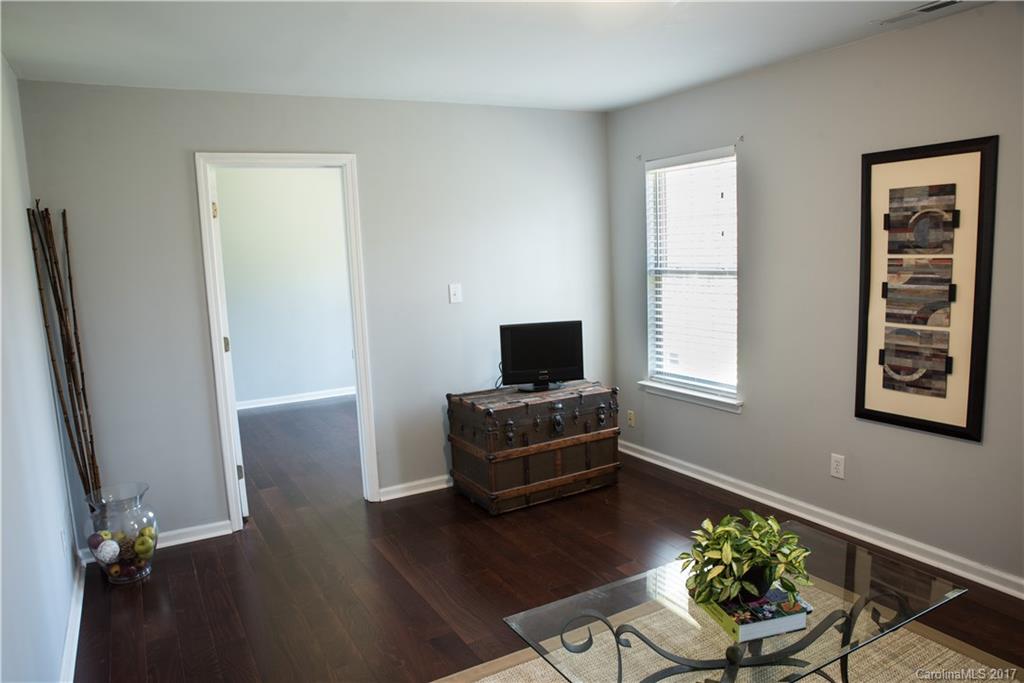 4431 Garris Road, Unit 2 Charlotte, NC 28209 - Photo 9 of 21 Gallery Image 9
