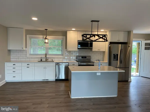 $2,750 | 138 Grimes Golden Road, Linden, VA 22642