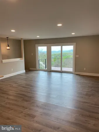 $2,750 | 138 Grimes Golden Road, Linden, VA 22642