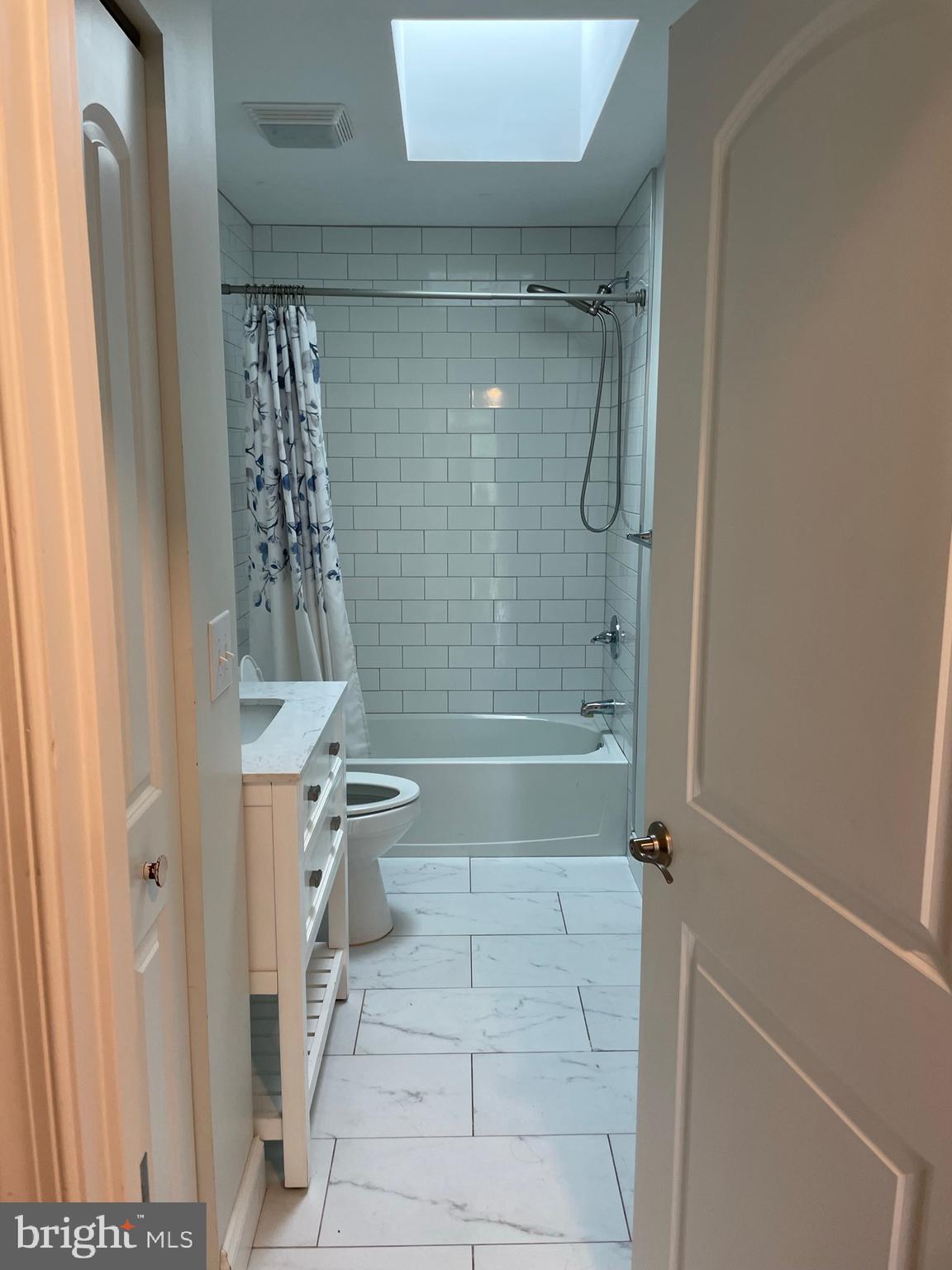 138 Grimes Golden Road Linden, VA 22642 - Photo 4 of 31