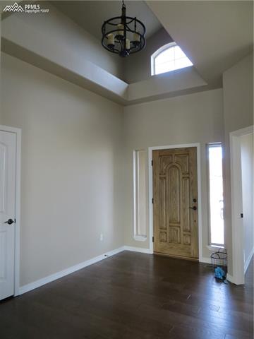10604 Slumber Ridge Way Colorado Springs, CO 80908 - Photo 3 of 36 Gorgeous and Inviting Entryway!