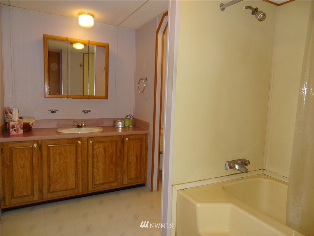 5771 Schornbush Road Deming, WA 98244 - Photo 15 of 15