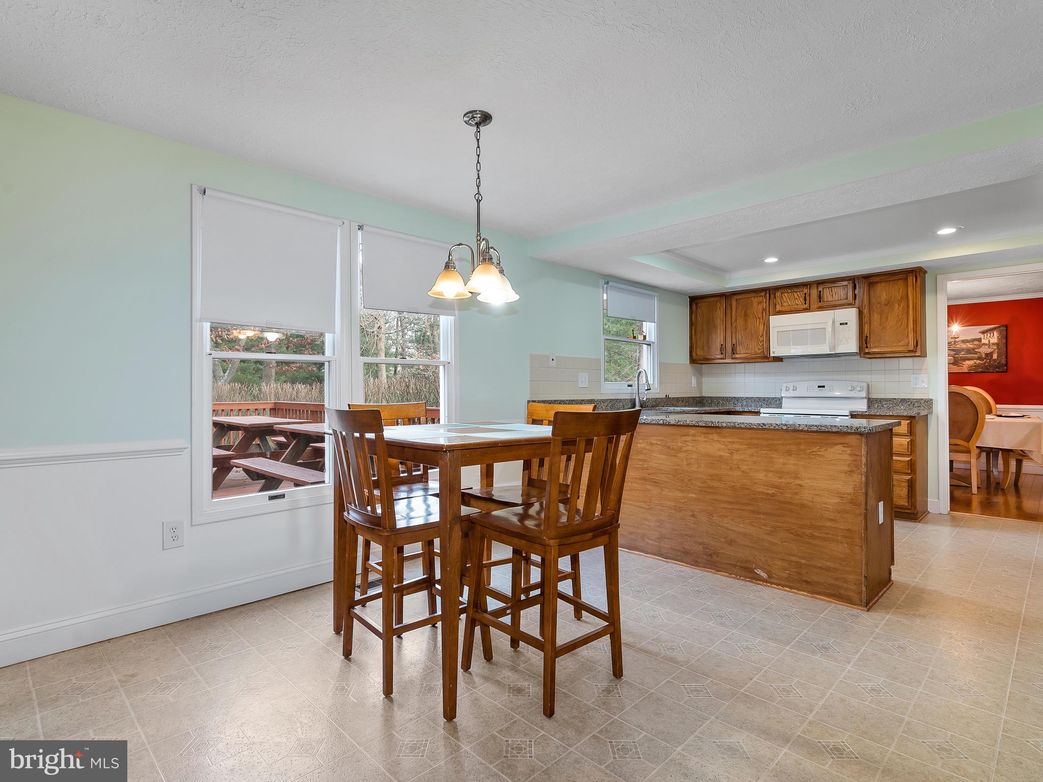 14928 Windmill Terrace Silver Spring, MD 20905 - Photo 13 of 43 Eat-in Kitchen