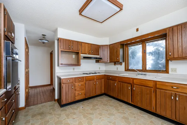 $295,000 | 17383 South Basswood Road, Three Oaks, MI 49128