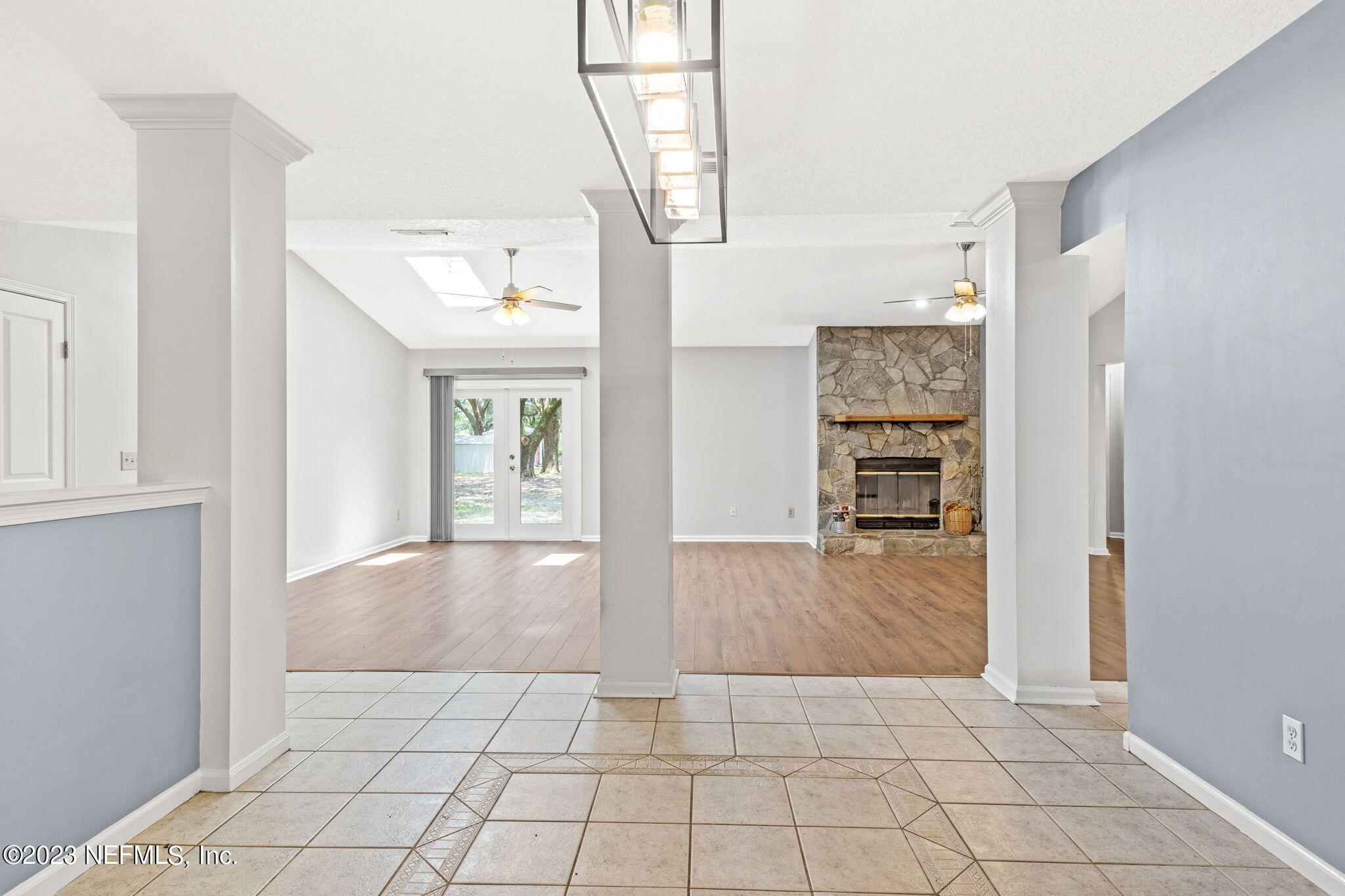 3233 Fritz Road Jacksonville, FL 32226 - Photo 9 of 43 a view interior of the house and natural light