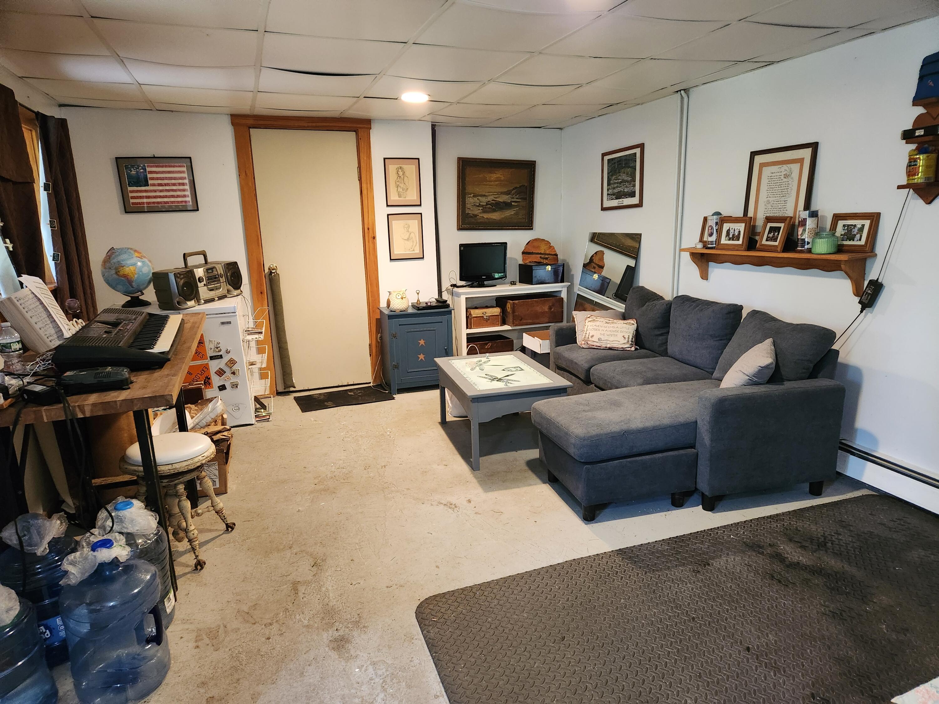 56 Pinewood Cove Road Jefferson, ME 04348 - Photo 17 of 19 FrizzellHouseFamilyRoom