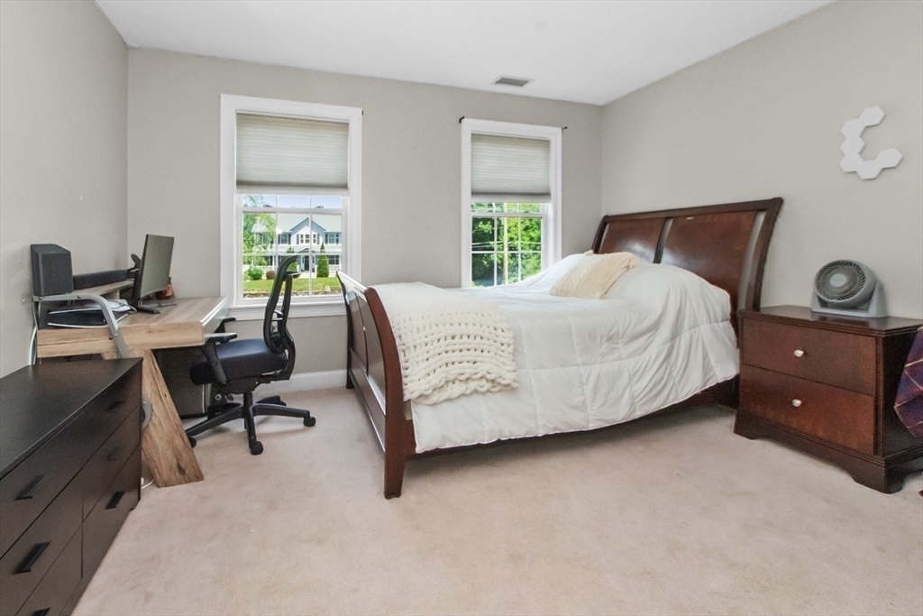 307 Chestnut Street Hudson, MA 01749 - Photo 27 of 42