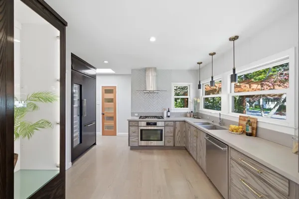 $3,100,000 | 30 Mission Drive, San Mateo, CA 94402