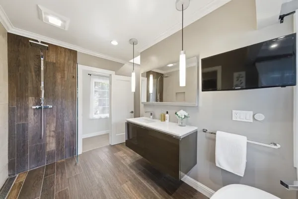 $3,100,000 | 30 Mission Drive, San Mateo, CA 94402