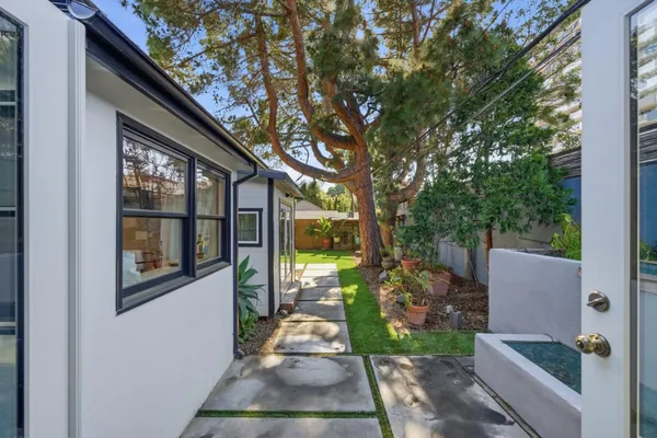 $3,100,000 | 30 Mission Drive, San Mateo, CA 94402