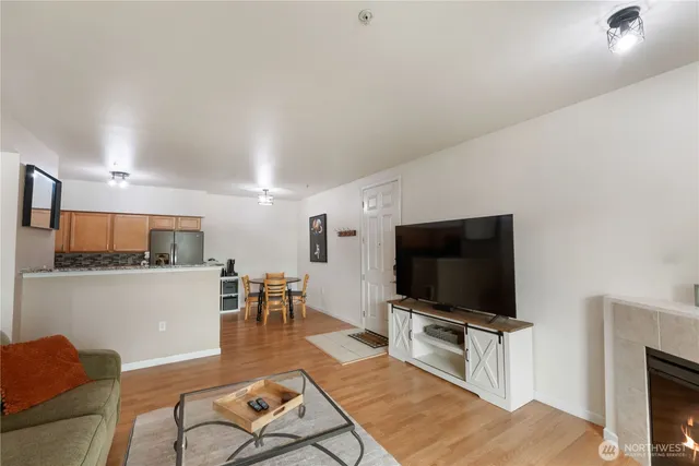 $329,990 | 10011 186th Street East, Unit 241, Puyallup, WA 98375