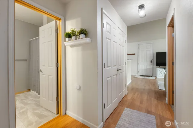 $329,990 | 10011 186th Street East, Unit 241, Puyallup, WA 98375