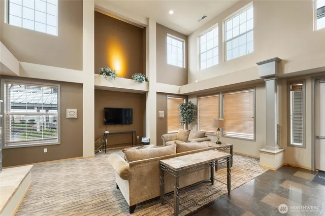 $329,990 | 10011 186th Street East, Unit 241, Puyallup, WA 98375