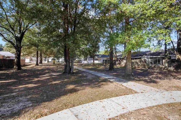 $229,700 | 2545 Trailwood Drive, Cantonment, FL 32533