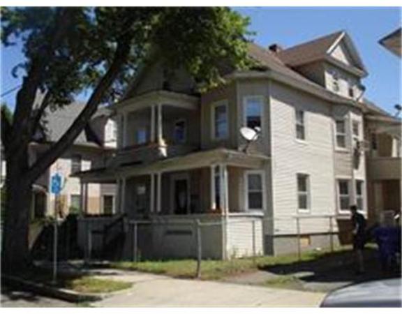 27 Lester Street Springfield, MA 01108 - Photo 3 of 8