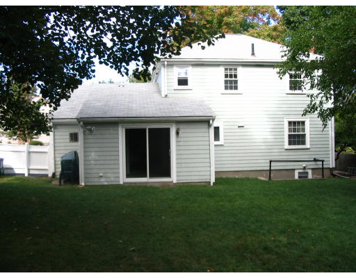 7 Taylor Road Milton, MA 02186 - Photo 12 of 12