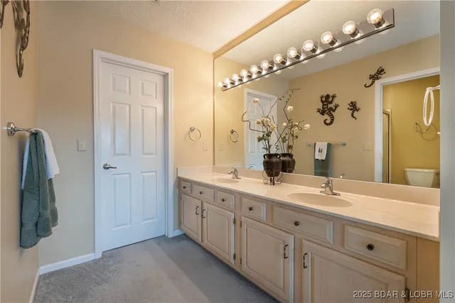 $398,523 | 106 Falls Point Drive, Unit 3C, Lake Ozark, MO 65049